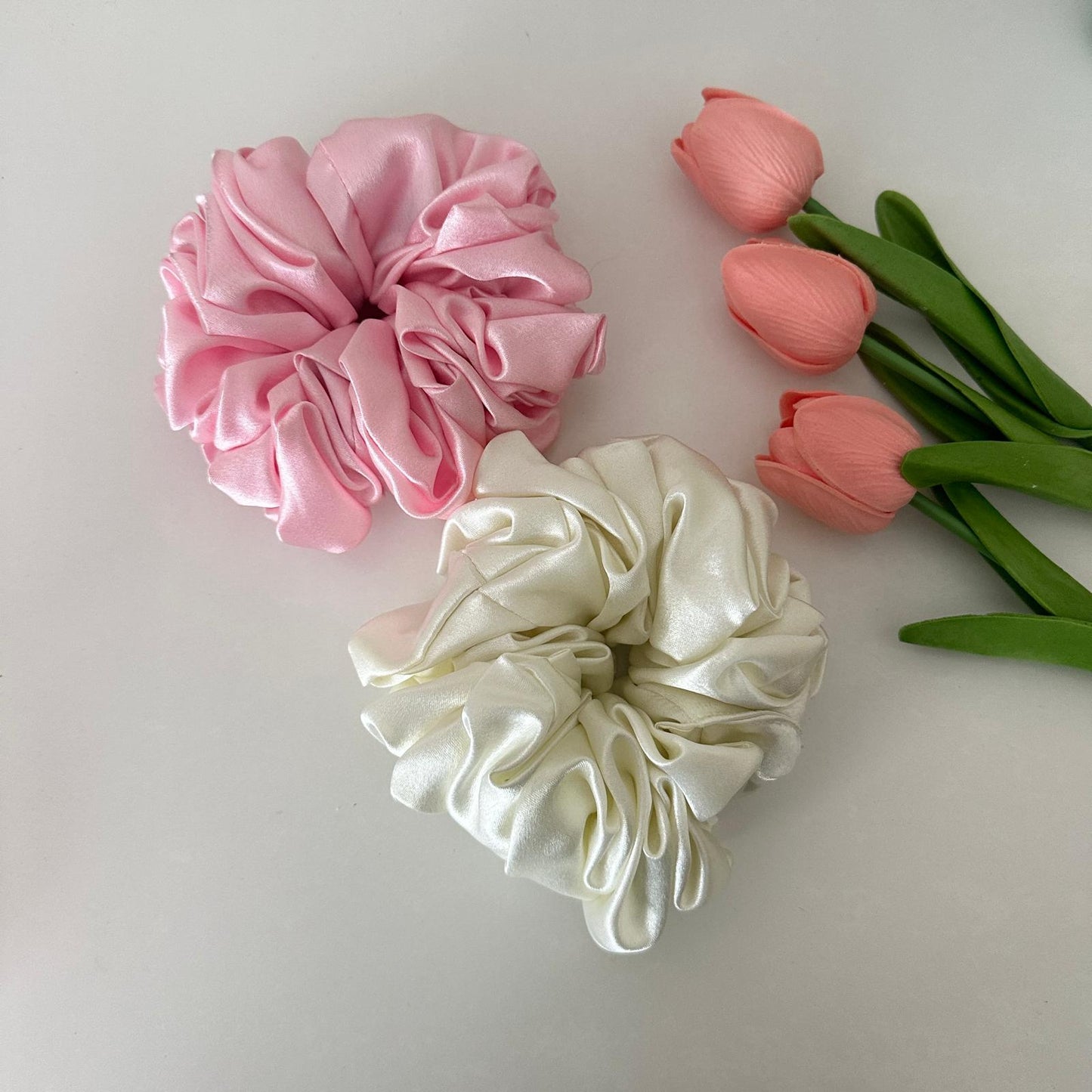 Soft volumizing accessory for modest hijab styling – Hijabaan
