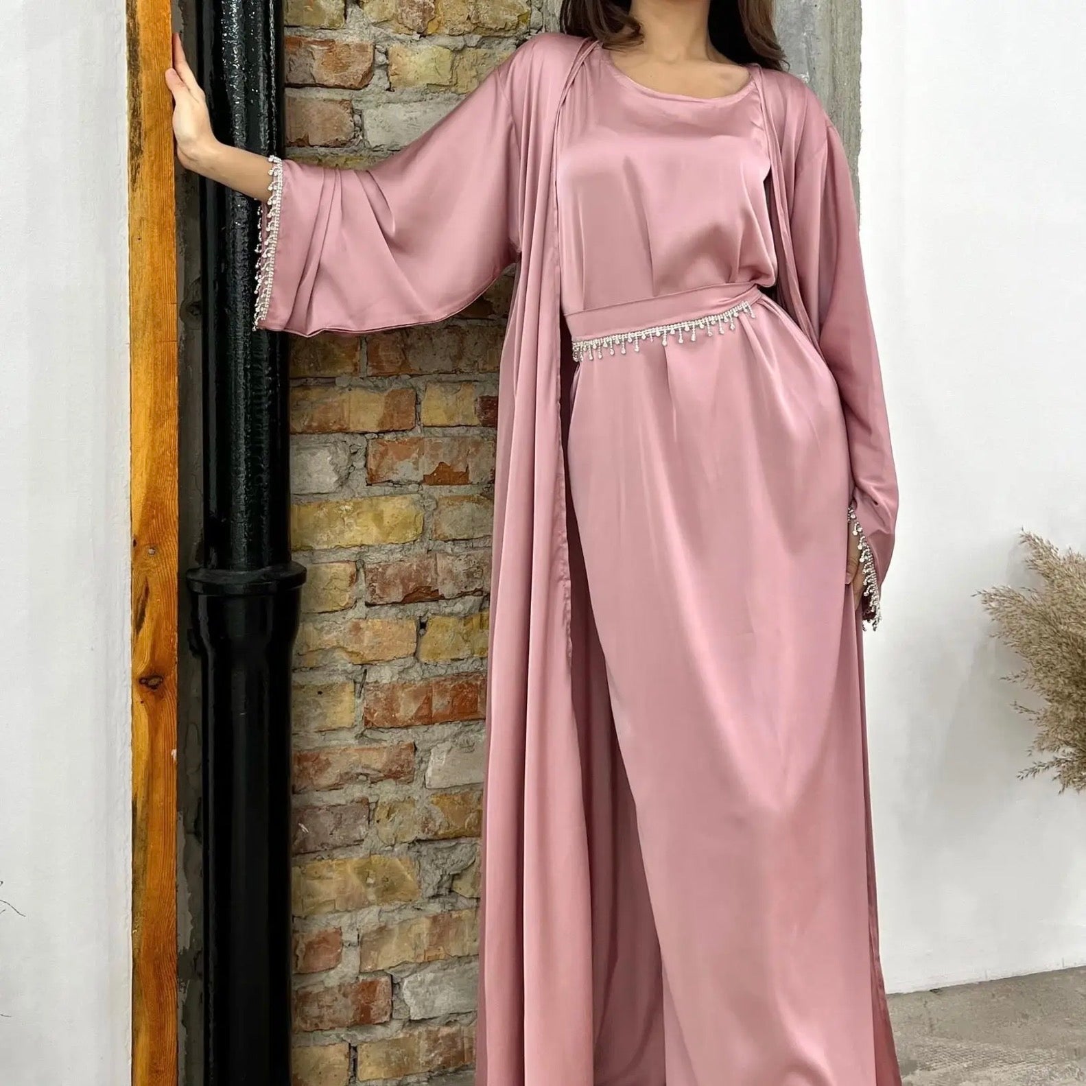 Close-up of diamond detailing on the belt of the Amira Abaya – Hijabaan NZ