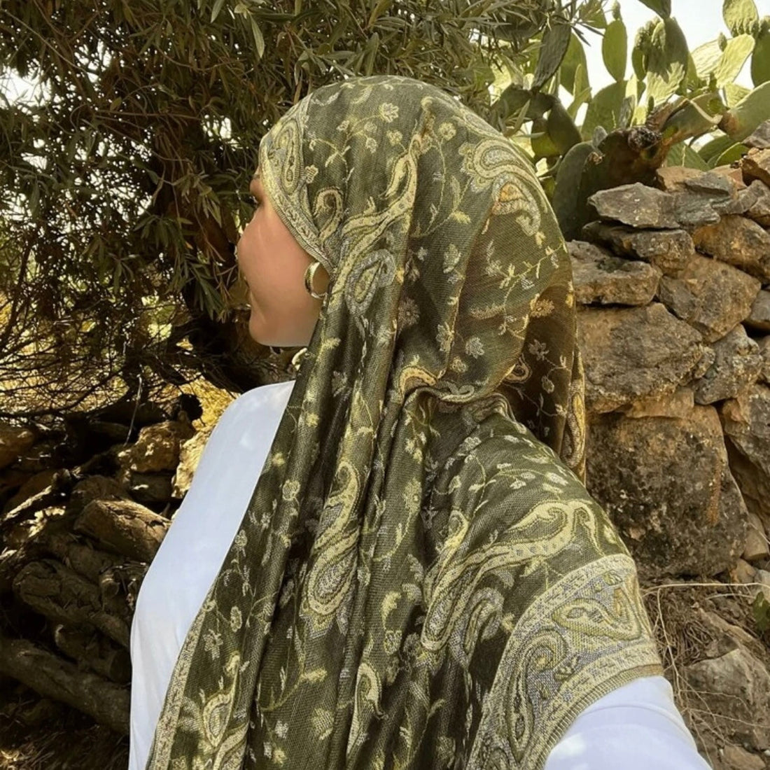 Pashmina Shawls NZ – Elegant modest shawls for winter and spring styling from Hijabaan Auckland