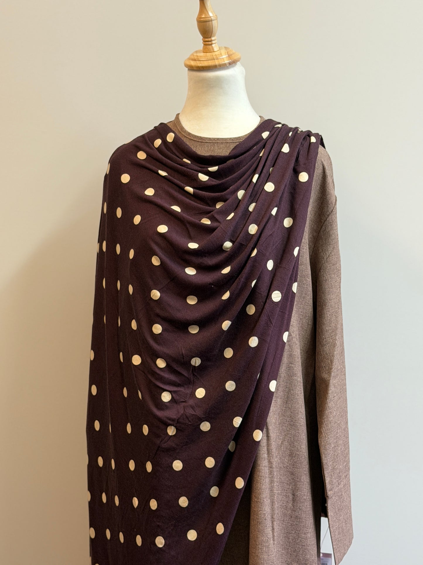 PRINTED JERSEY HIJAB - BROWN POLKA DOT