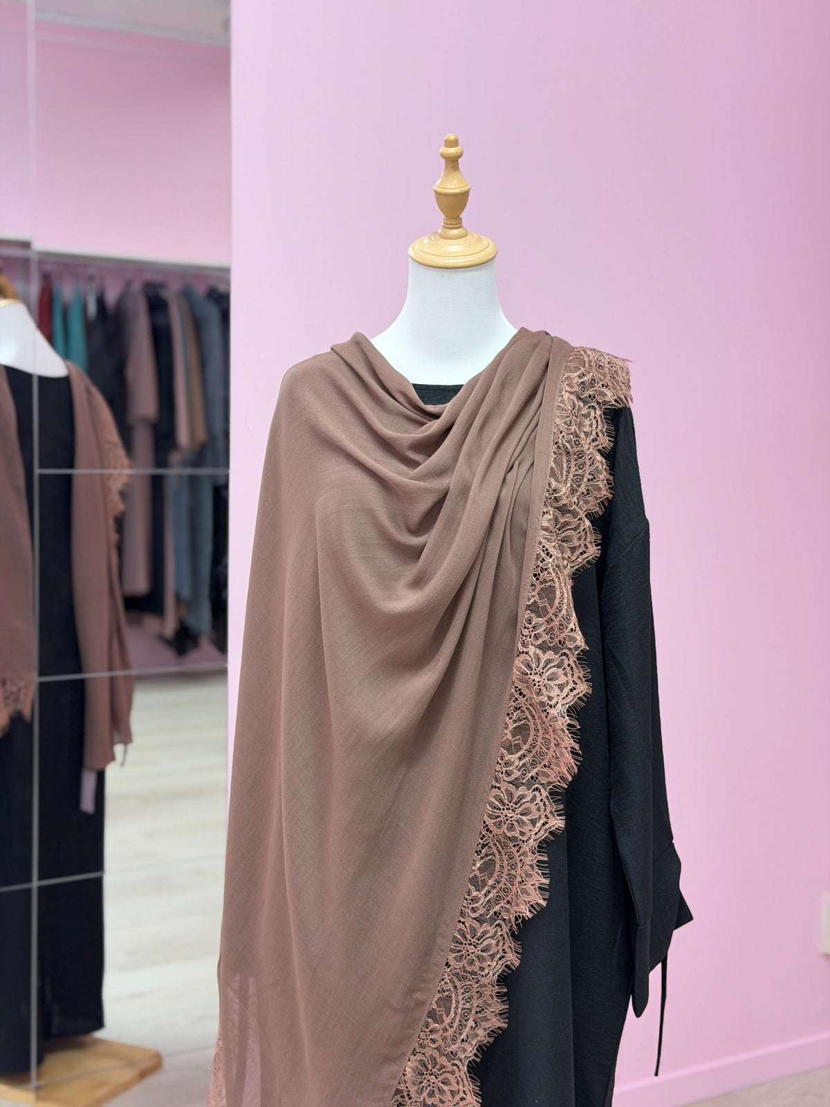 LACE MODAL HIJAB - LATTE