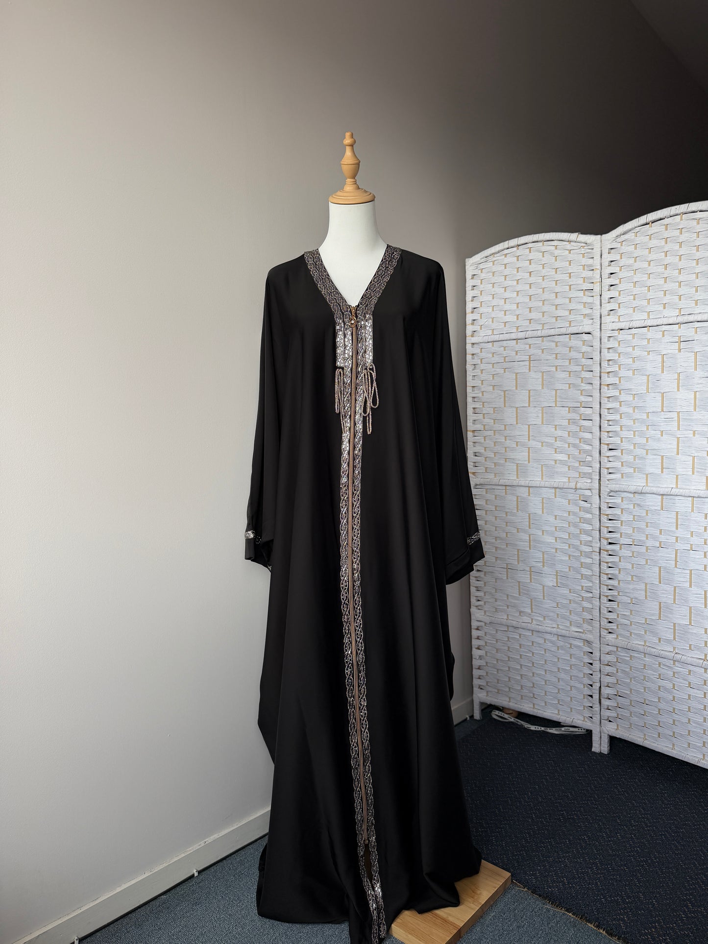 Dubai Abaya