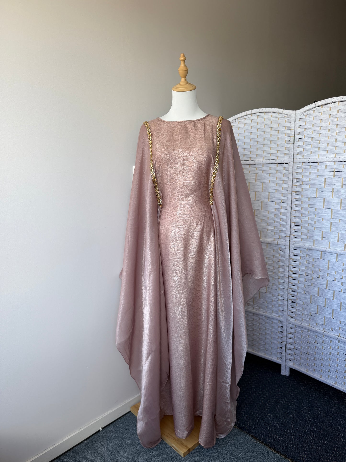 Dubai Abaya