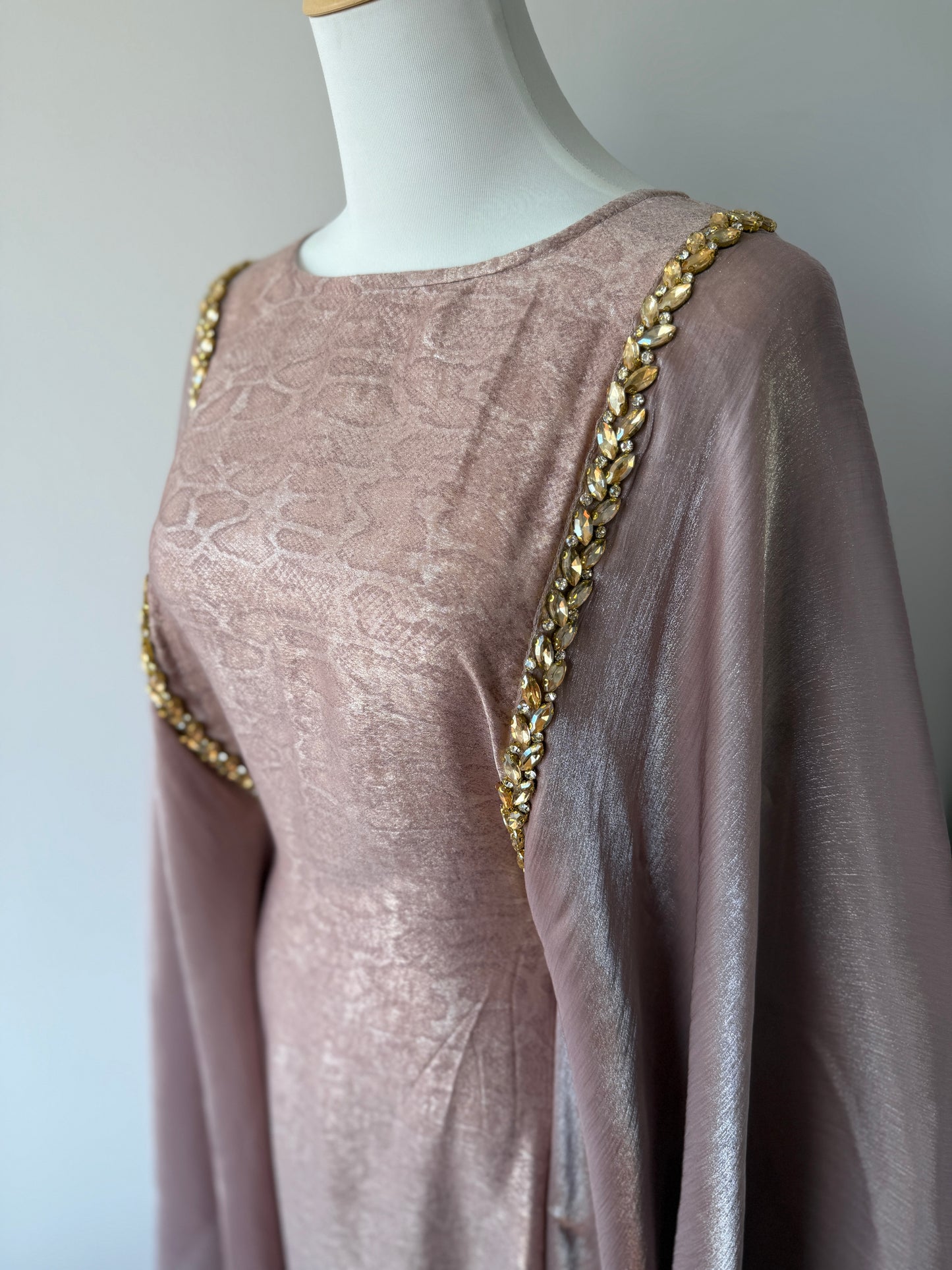 Dubai Abaya