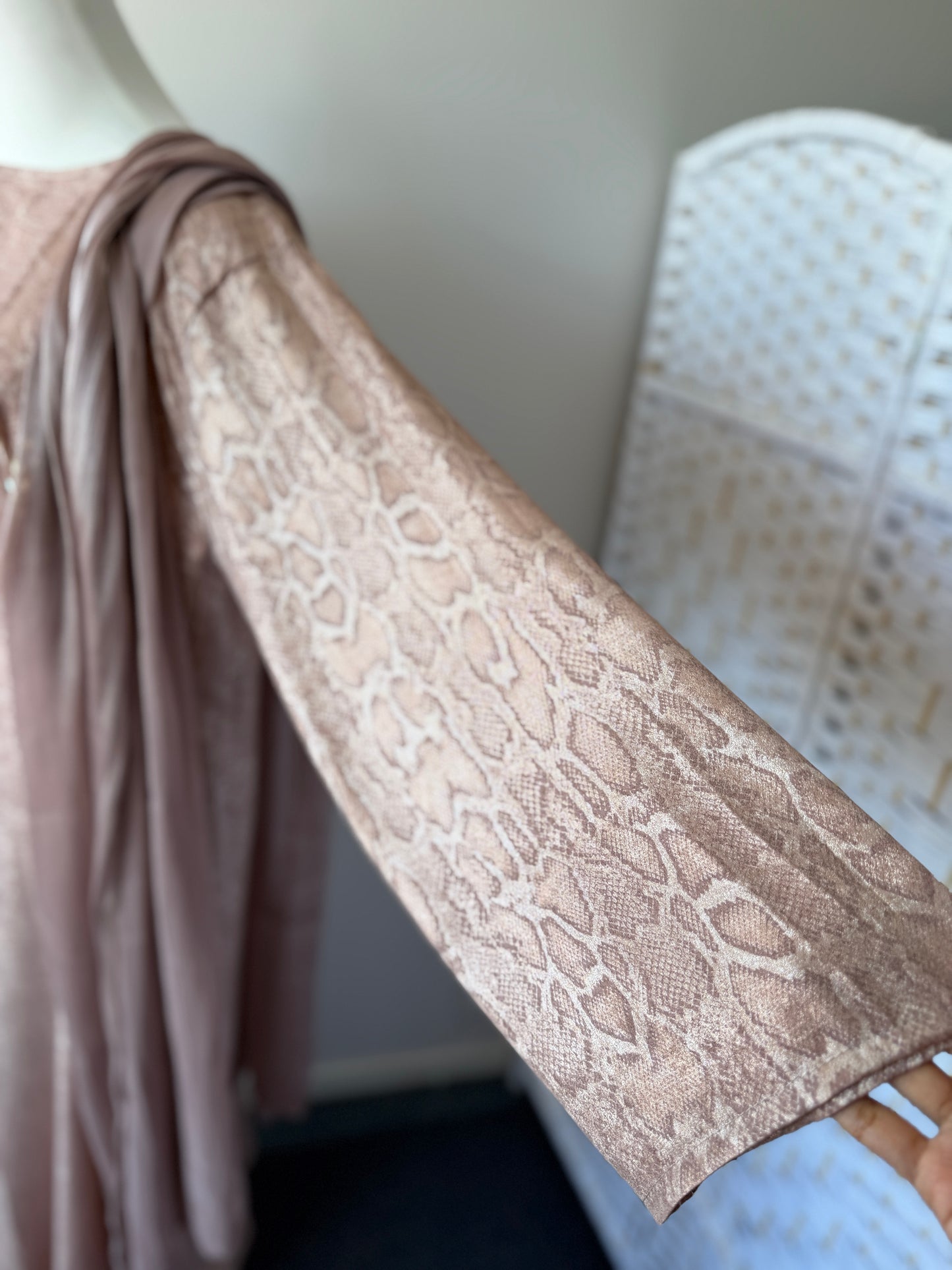 Dubai Abaya