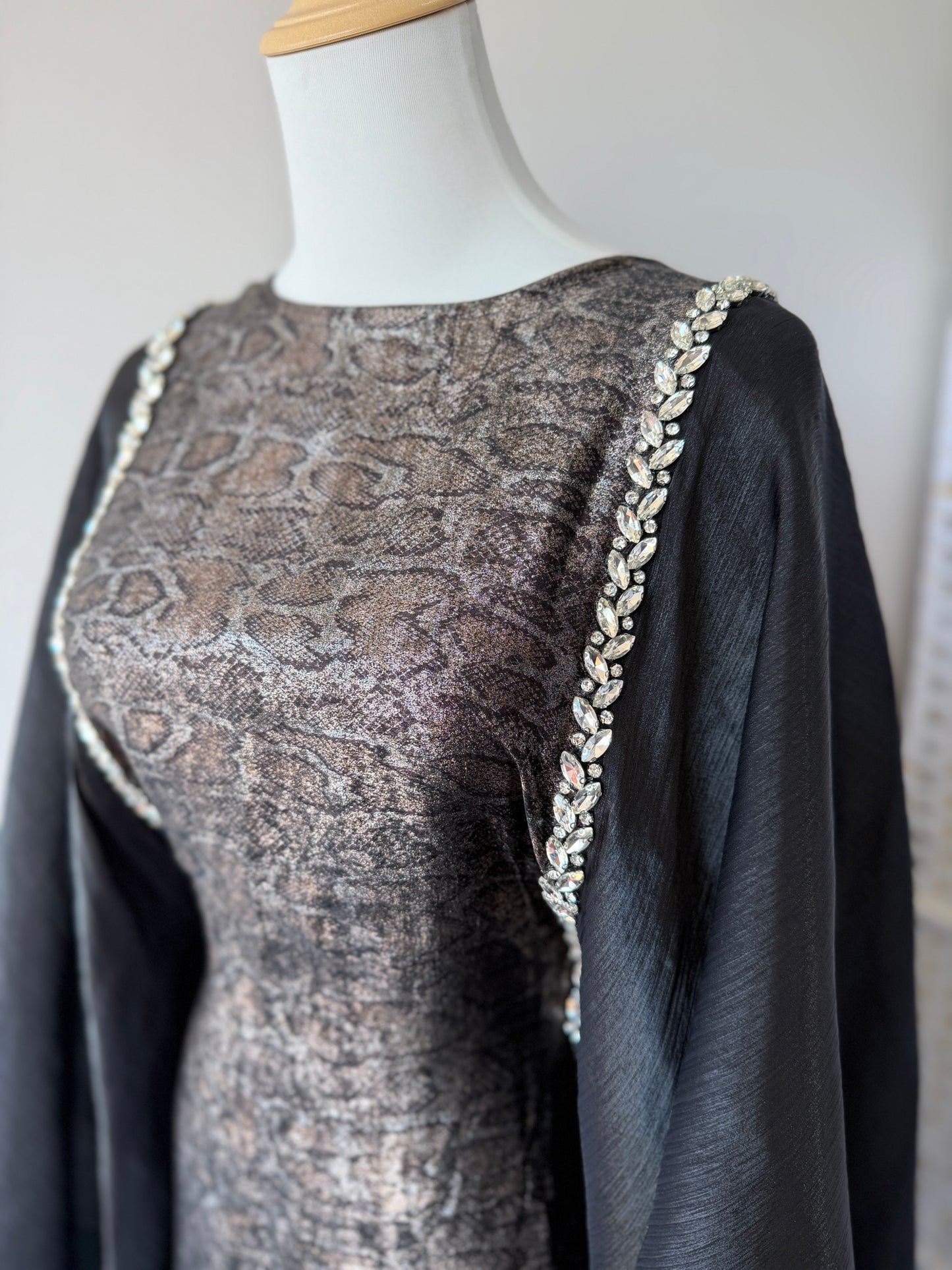 Dubai Abaya