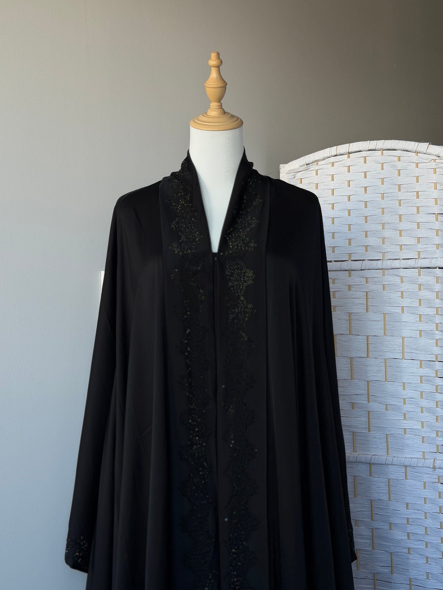 Dubai Abaya