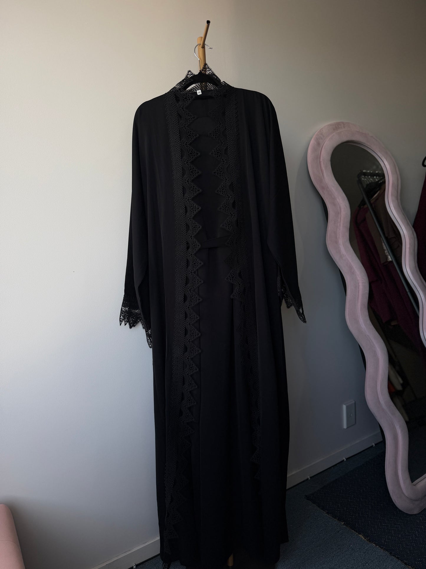 Dubai Abaya