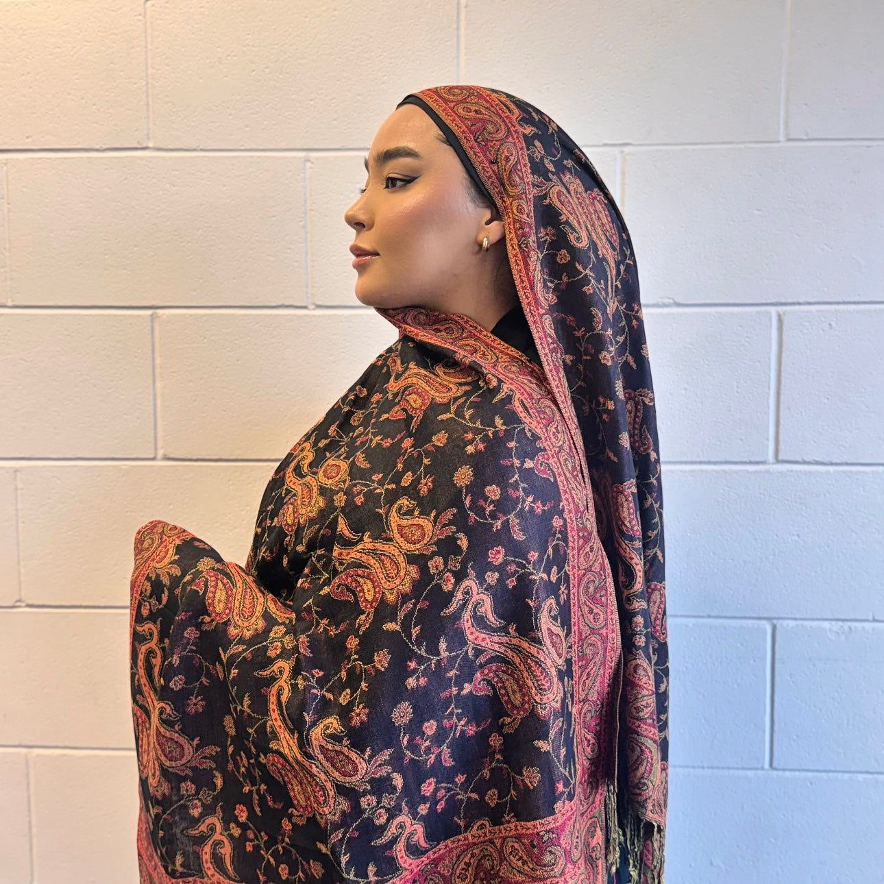 Pashmina Shawl - Black/Red