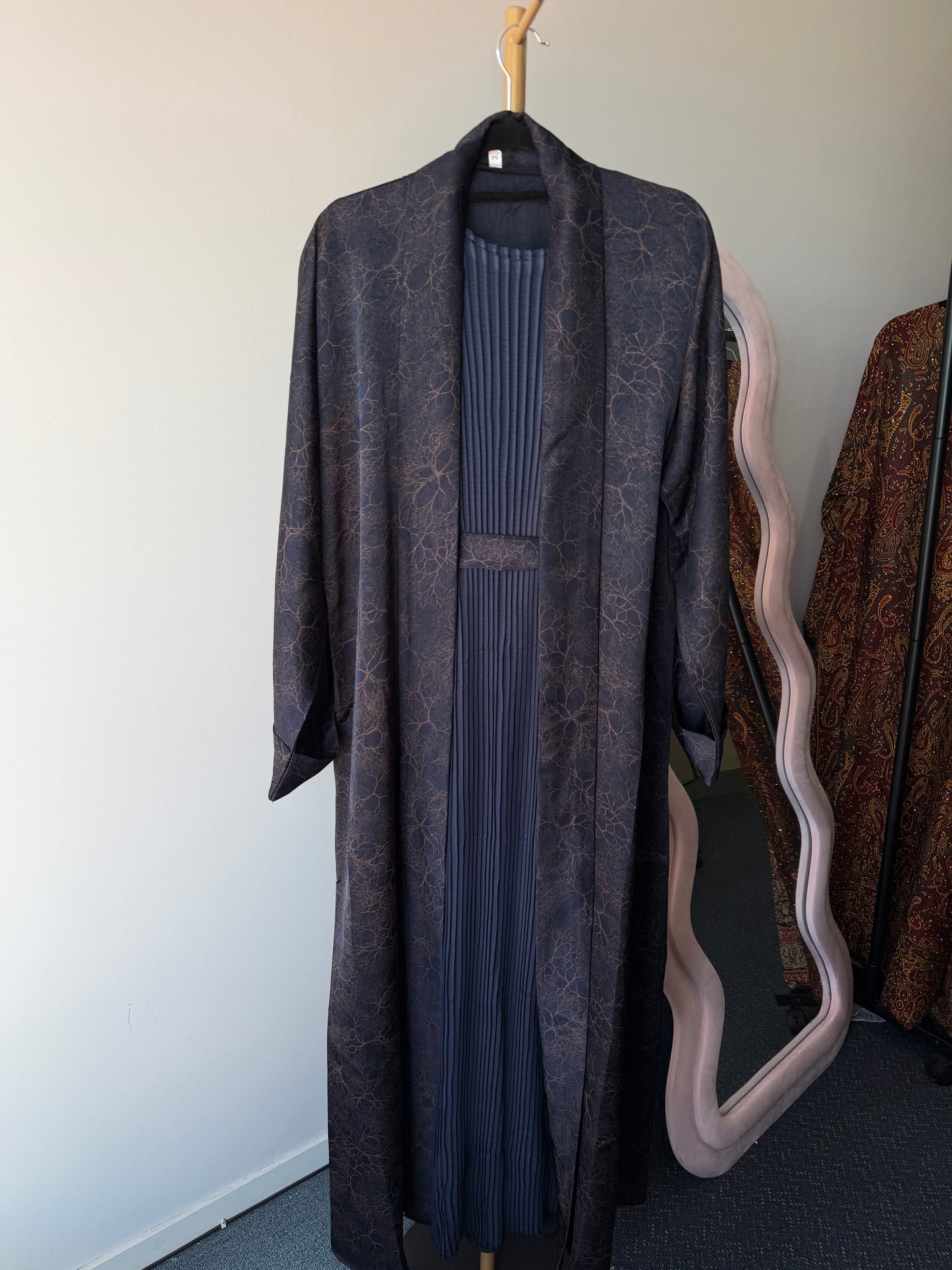 Dubai Abaya - Areeba