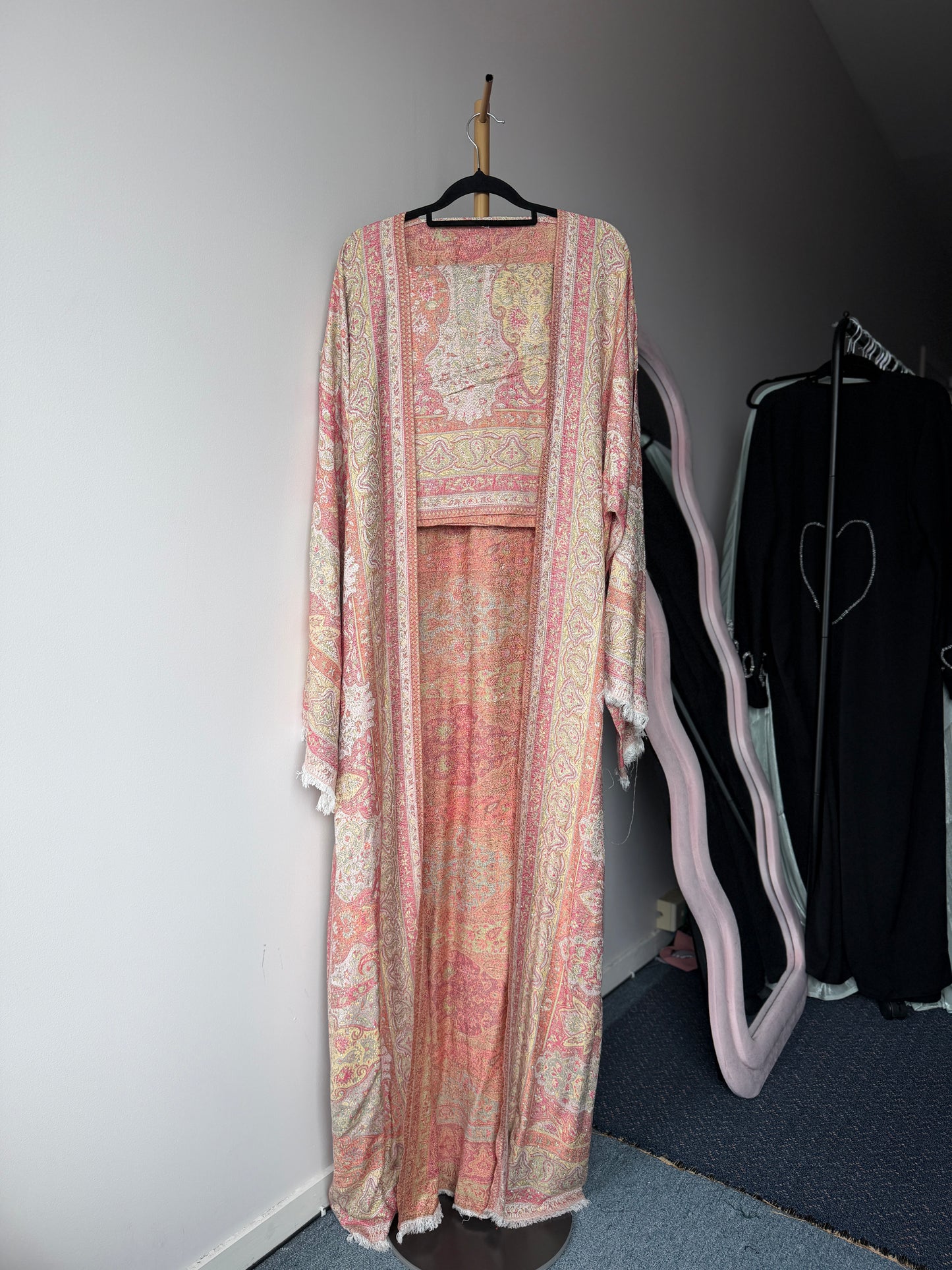Pashmina Abaya - Pastel Peach