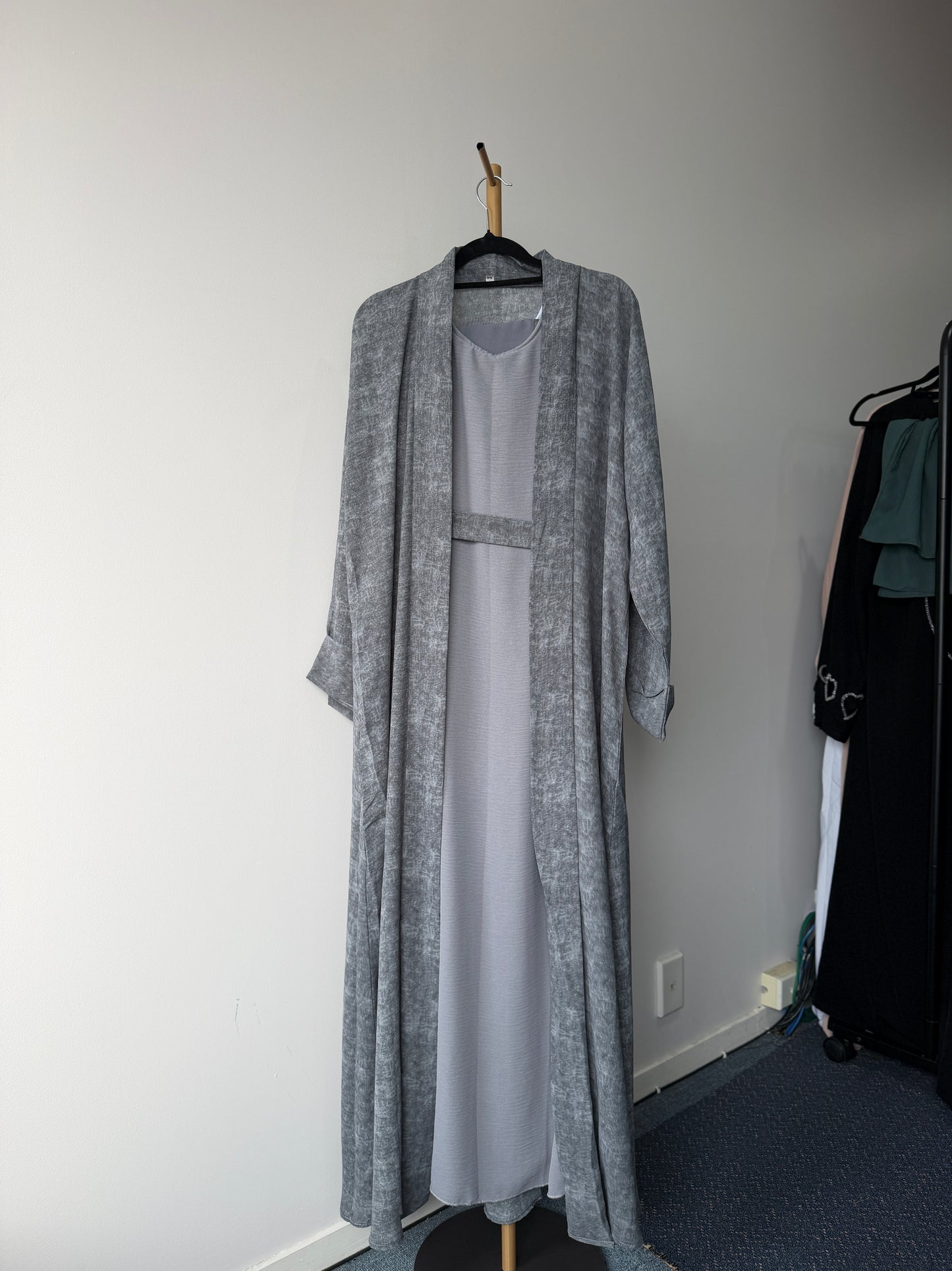 Dubai Abaya - Zera [Grey]