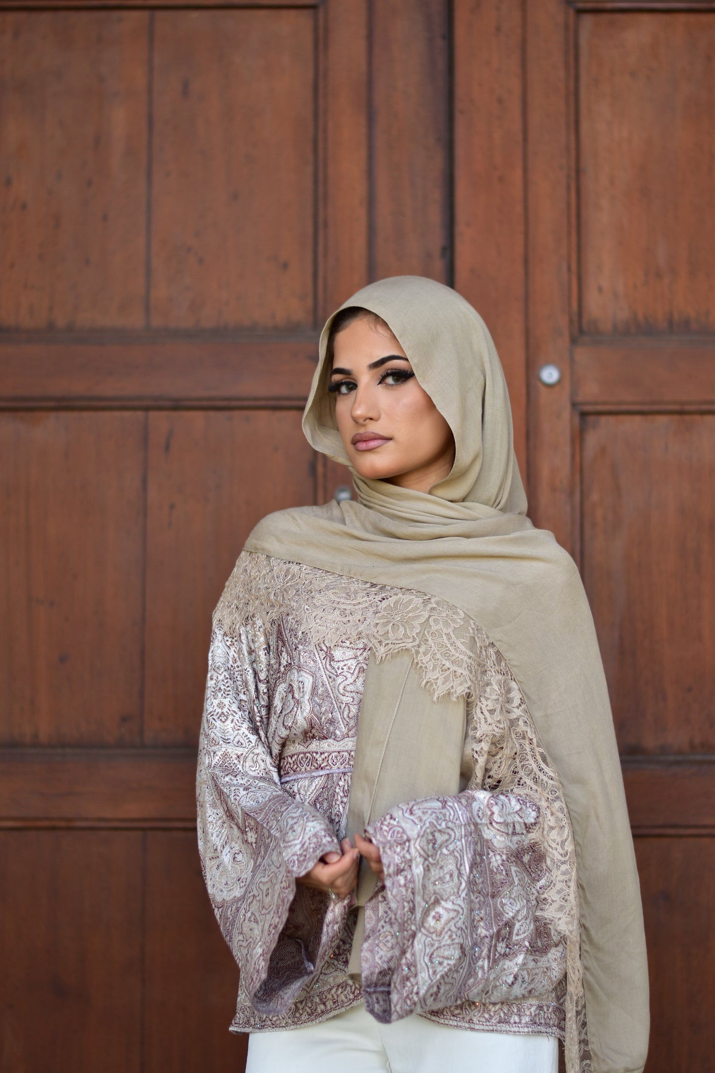 Lace Modal Hijab - Cookie