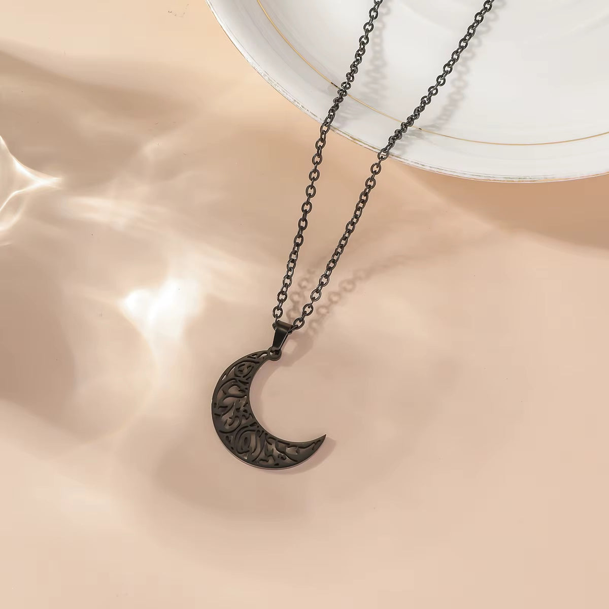 Sabar Moon Necklace - Black