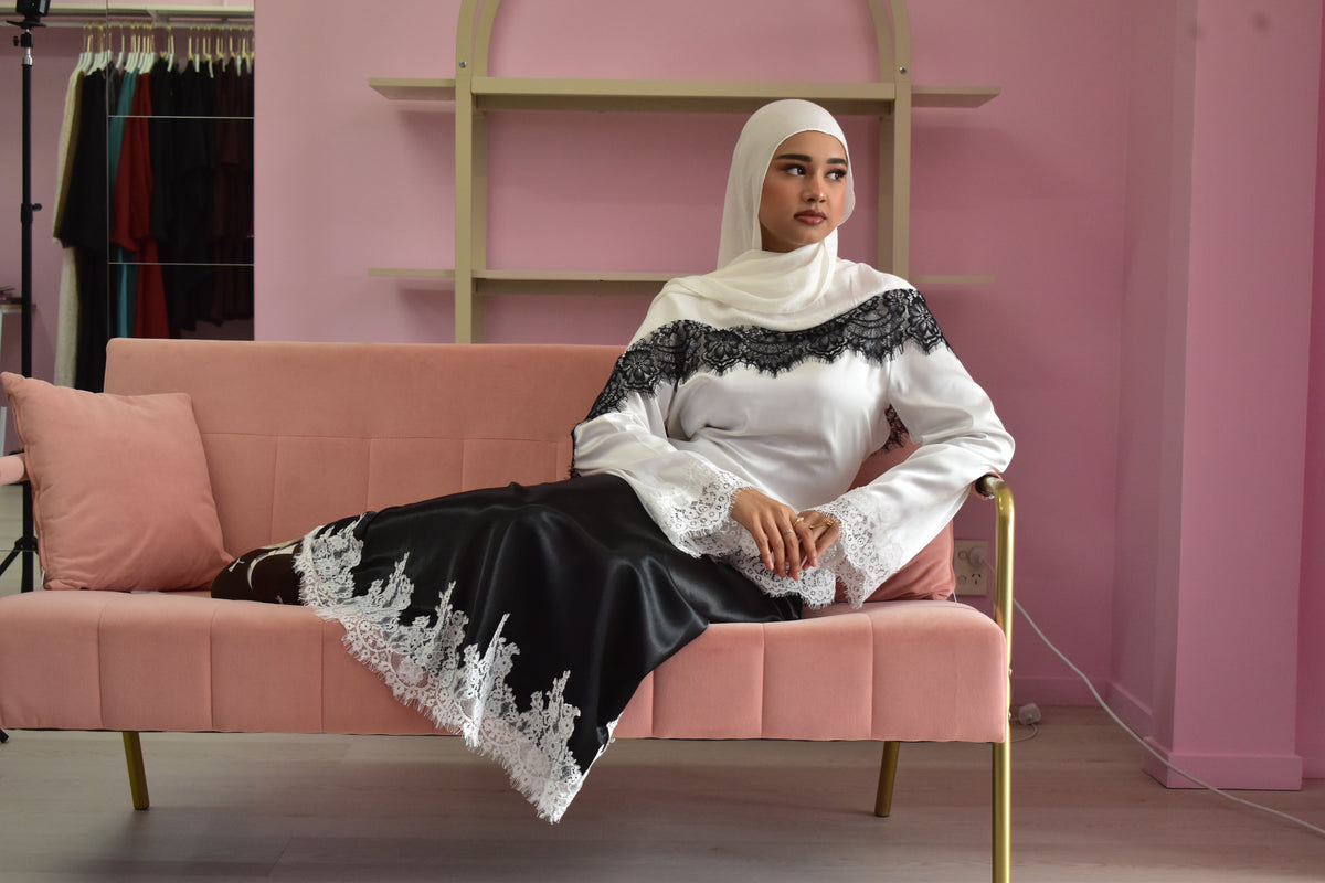 Satin Lace Skirt - Black
