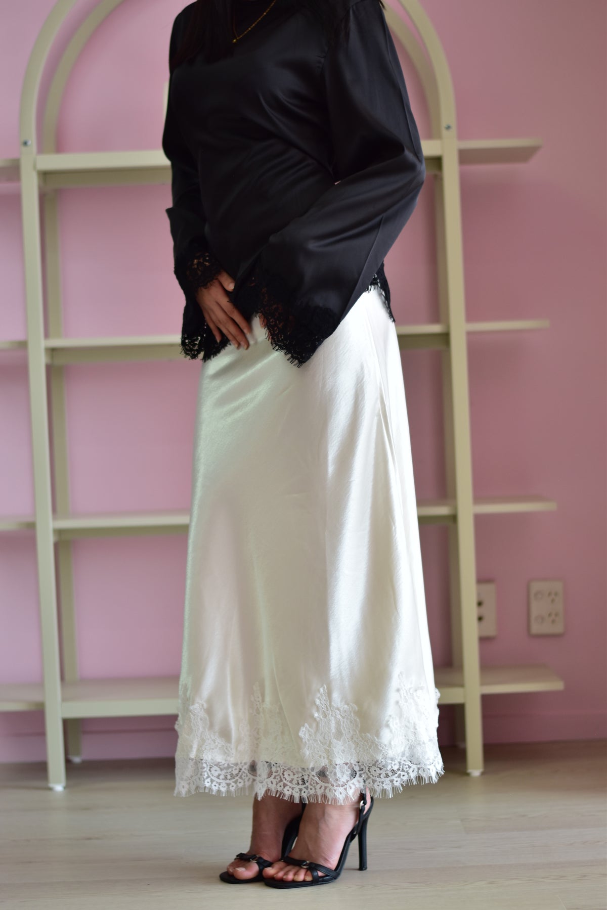 Satin Lace Skirt - White