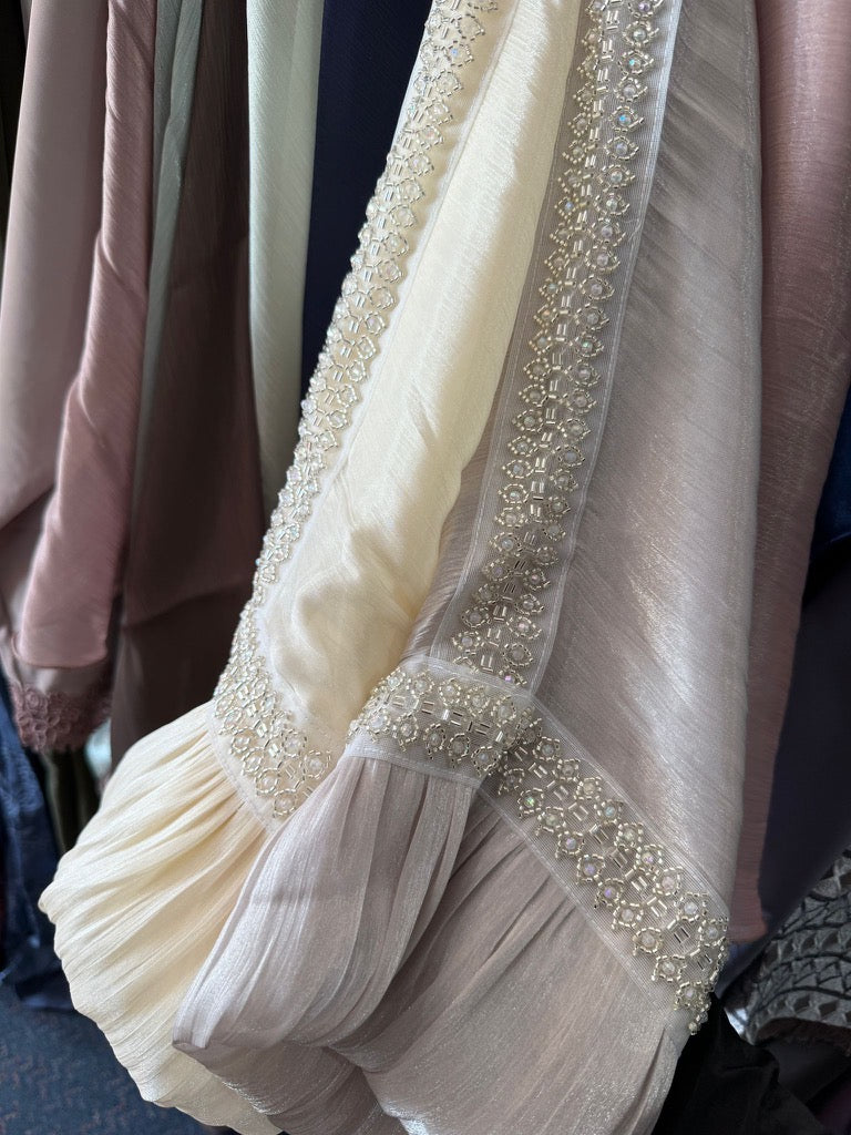 Dubai Abaya
