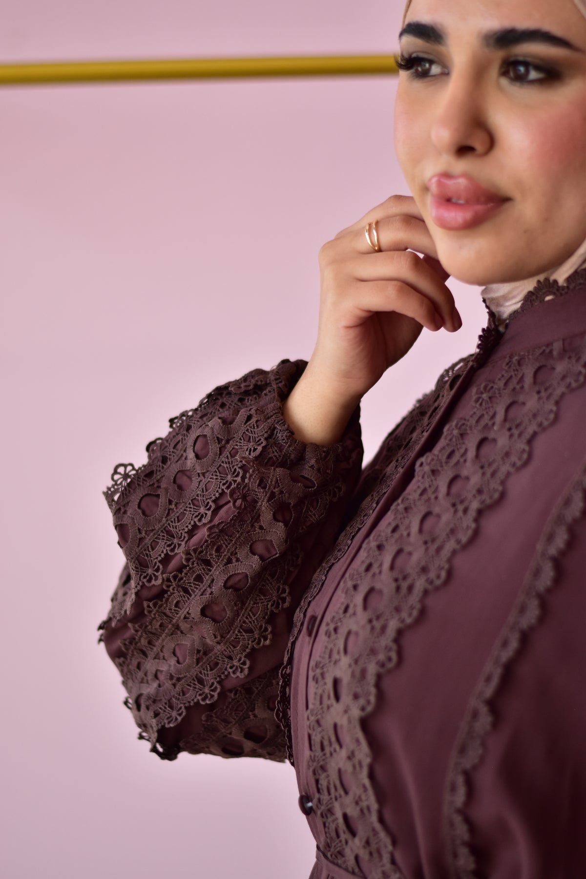 Side view of the Amira brown cotton co-ord set with lace detailing