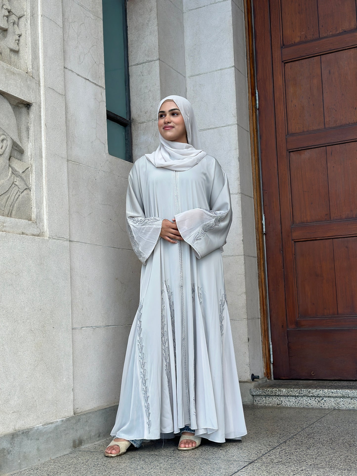 Dubai Abaya Mermaid with handwork and mermaid flares – Hijabaan NZ