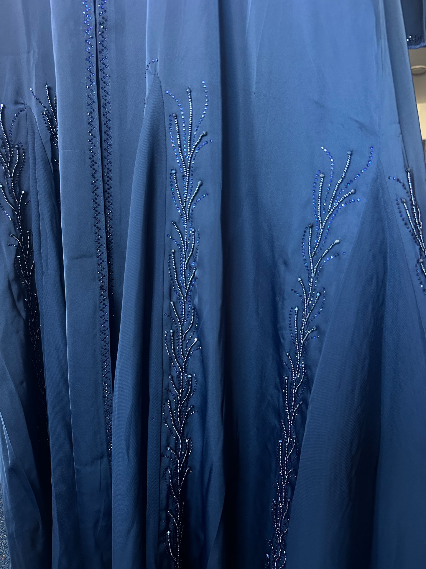 Modest fashion NZ – Mermaid Dubai abaya with matching hijab