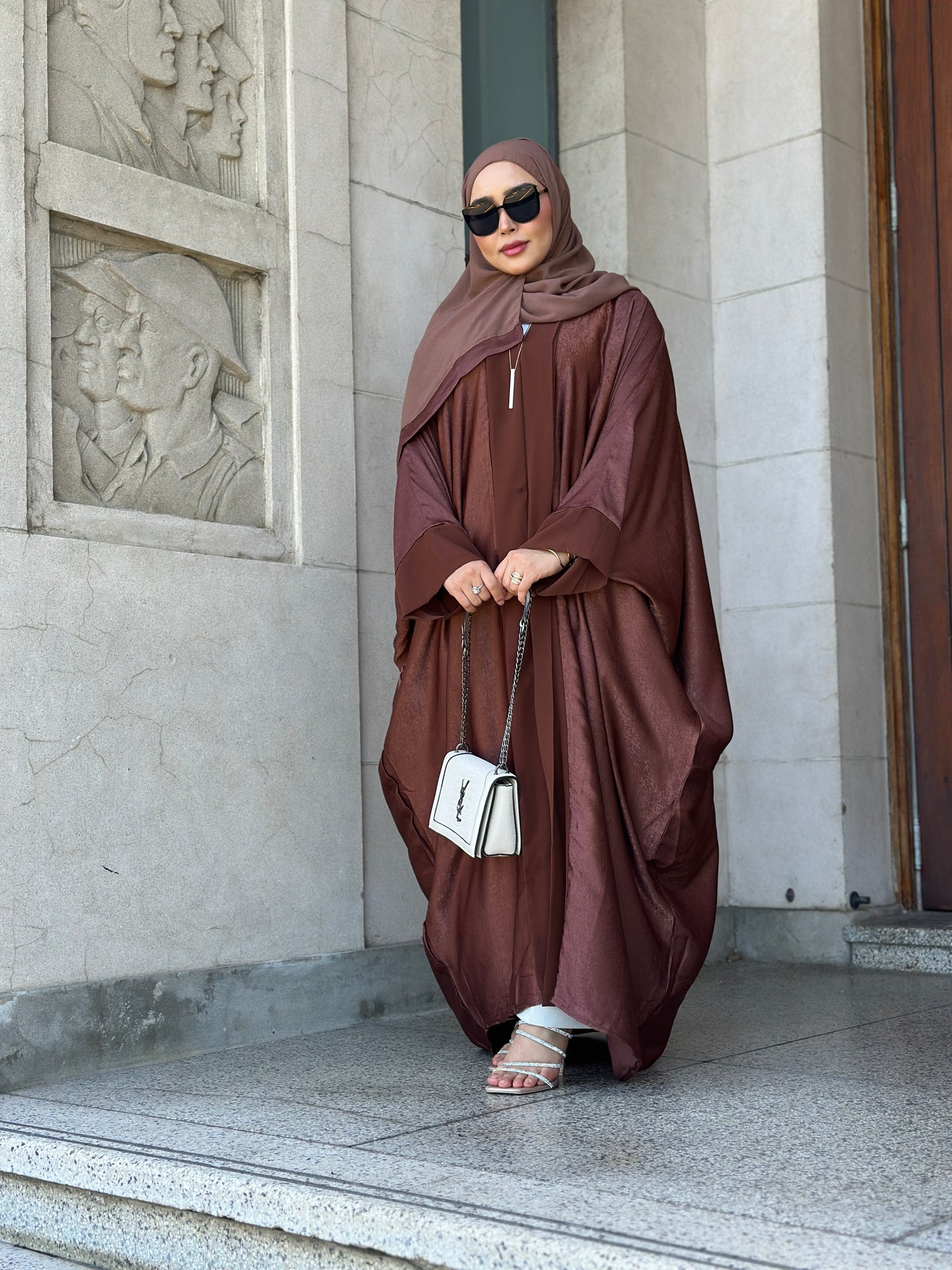 Lightweight shiny kaftan abaya Zoya in rust – Hijabaan NZ
