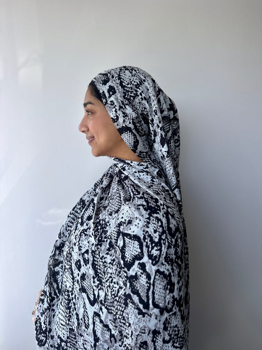 Printed Modal Hijab – Onyx print, soft breathable modal from Hijabaan NZ